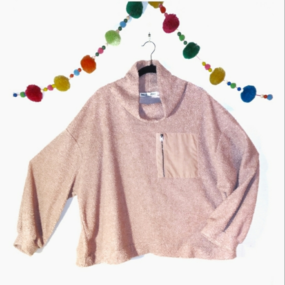 Wildflower Plus Rose Fuzzy Pullover 3X
